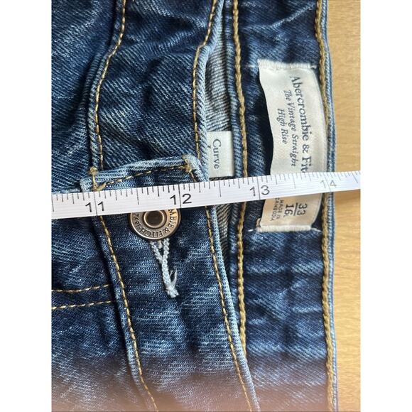 Abercrombie & Fitch The Vintage Straight High Rise Jeans Women's Size 33 - Picture 6 of 7
